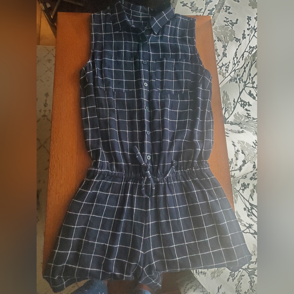 Ann Taylor Sleeveless Navy and White Grid Jumpsuit Size 4 New Never Worn Linen